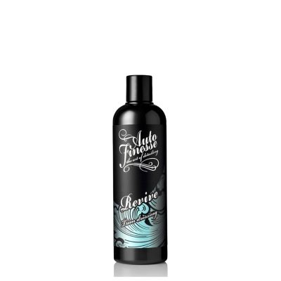 Muovinhoitoaine Auto Finesse Revive Trim Dressing, 250 ml